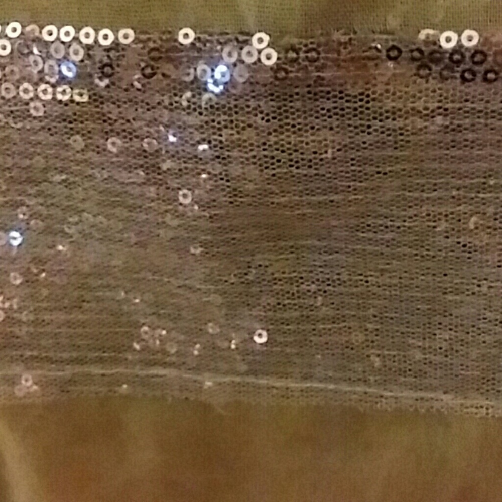 Scarf - Picture 2 of 4